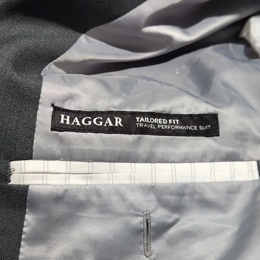 Haggar Mens Blazer Size 50R Gray Tailored Fit Travel Performance.   New